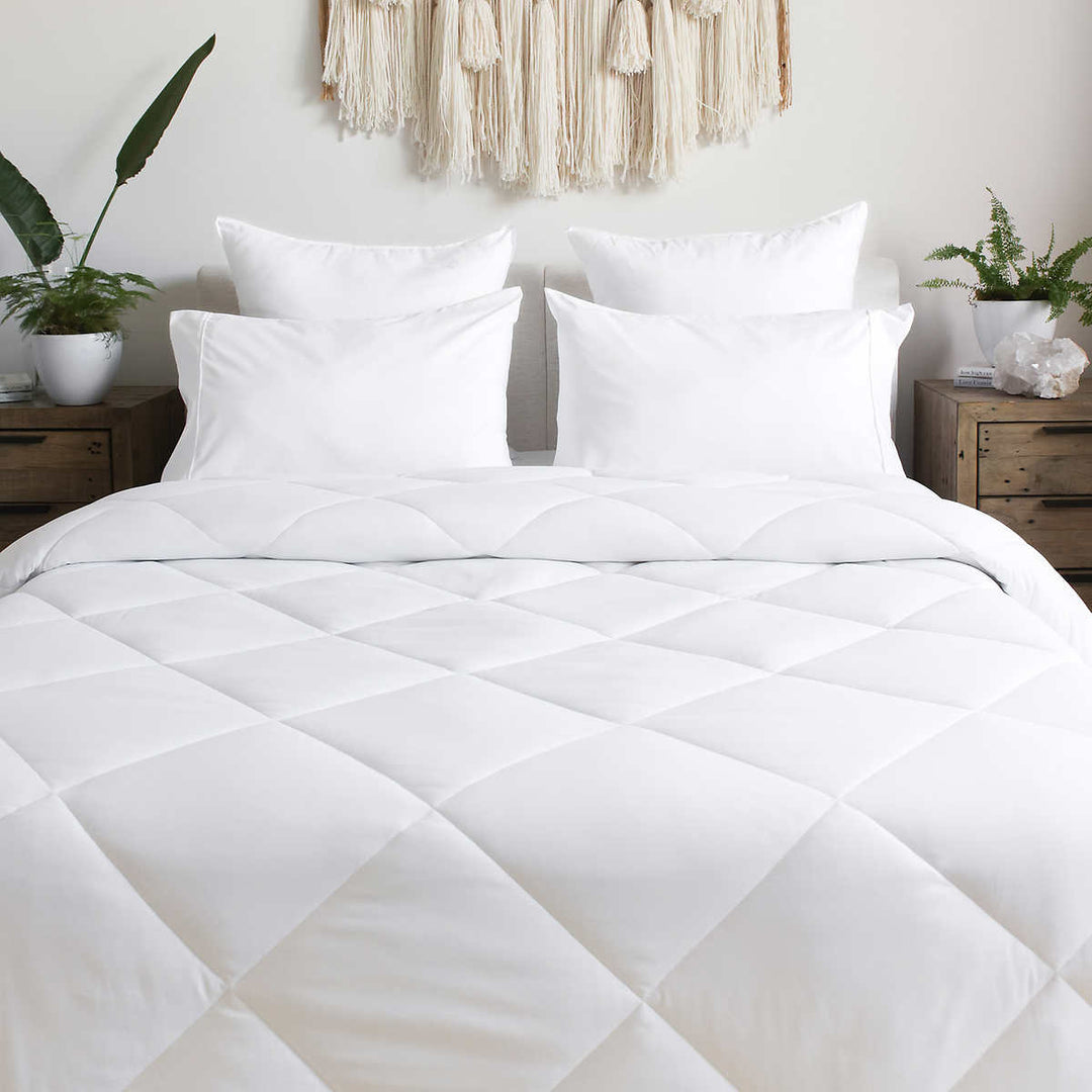 Jennifer Adams - Couette alternative en duvet éternel