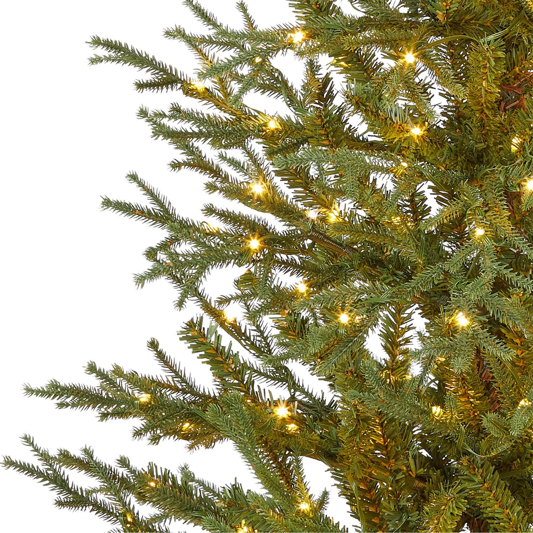 Pre-Lit Articial Potted Christmas Tree