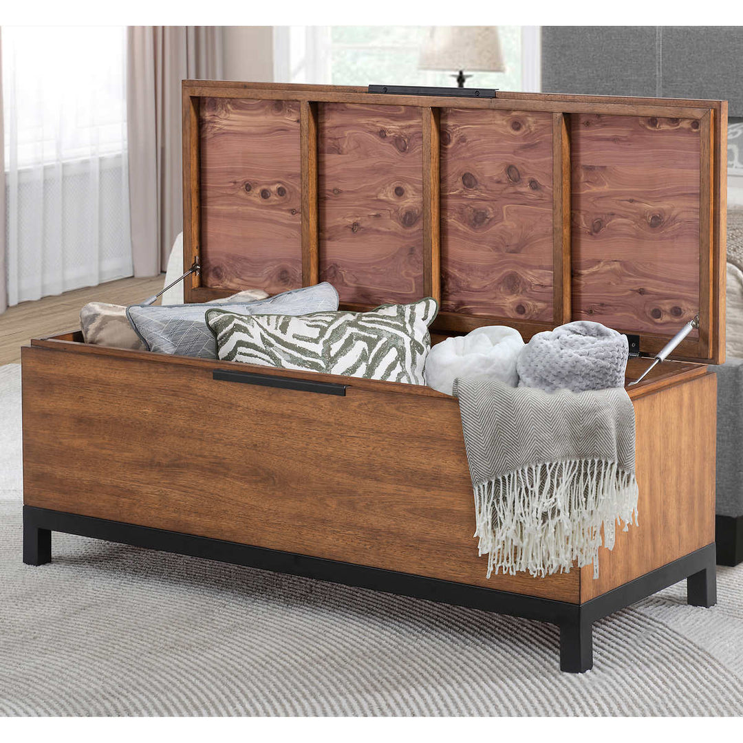 Napa River Furnishings Dawson Aromatic Cedar Lined Blanket Chest