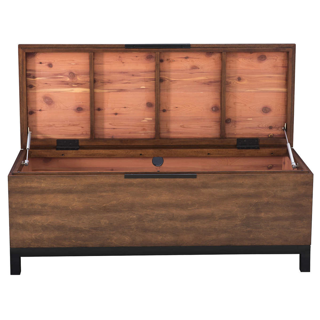 Napa River Furnishings Dawson Aromatic Cedar Lined Blanket Chest