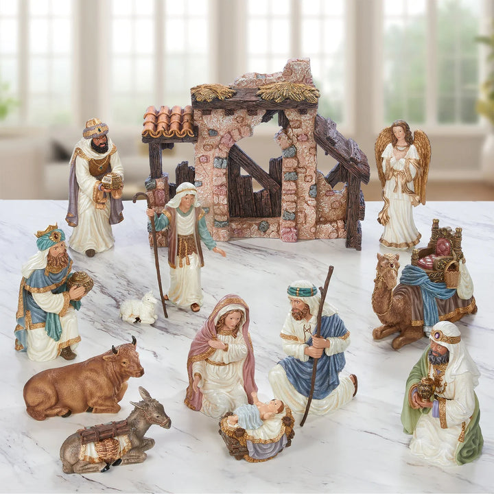 Kirkland Signature - Ensemble de 14 figurines de la crèche peintes à la main