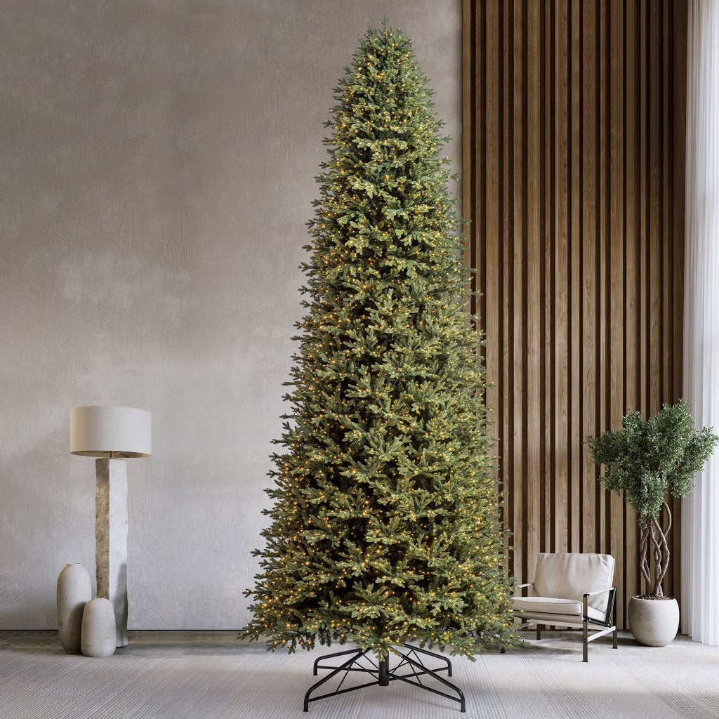 Aspen - 4.5 m (15 ft) pre-lit artificial Christmas tree