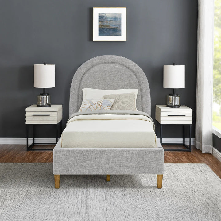 Thomasville Upholstered Platform Bed
