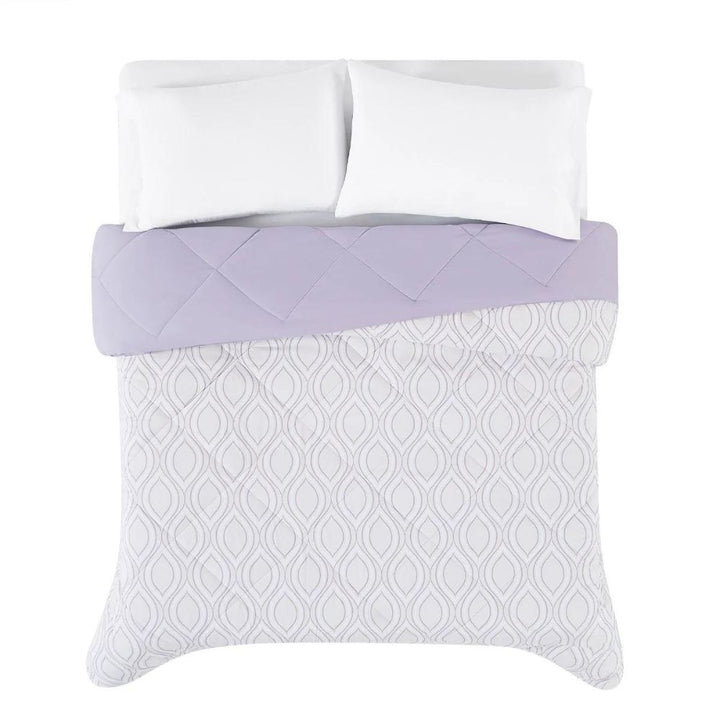 Simmons Down Alternative Comforter