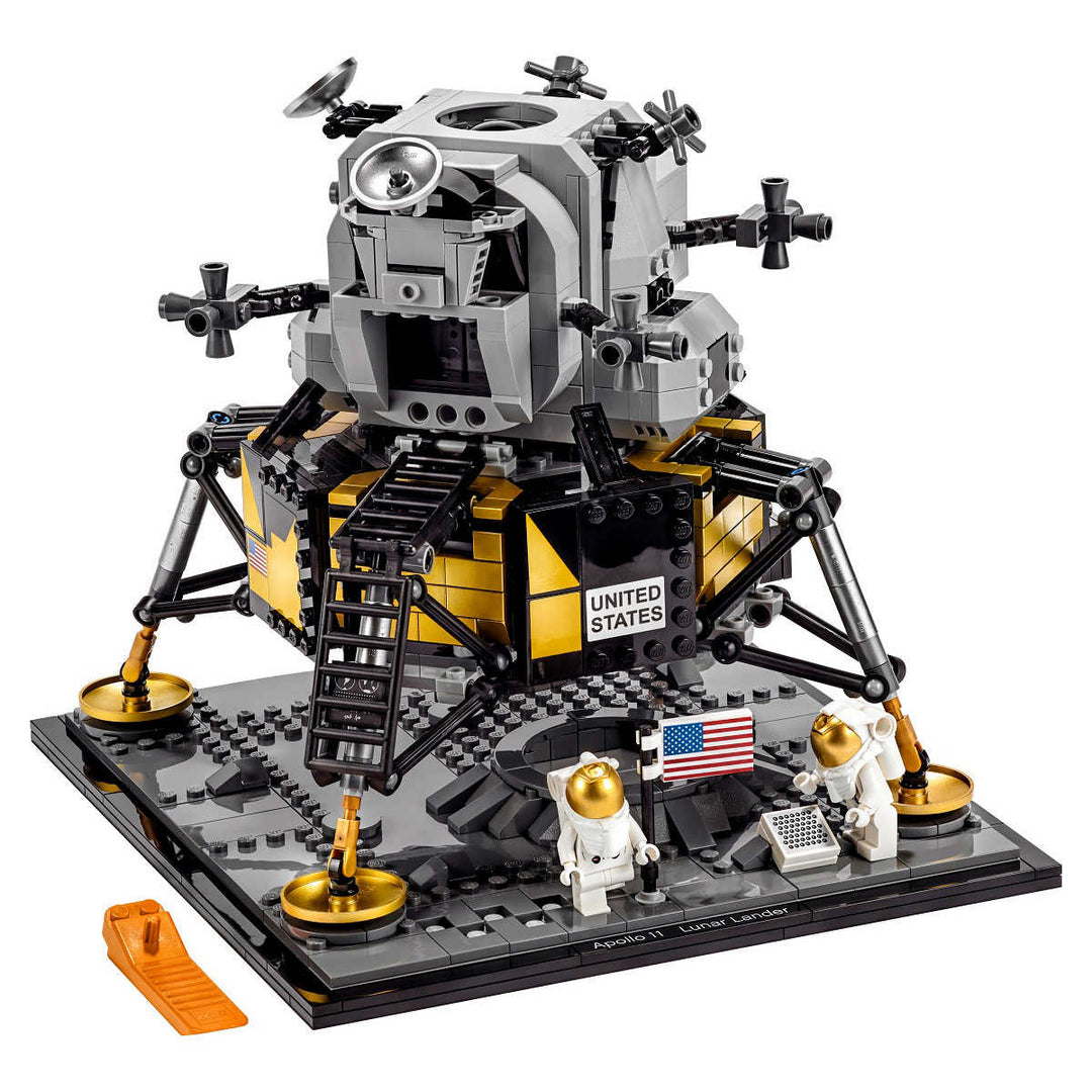 LEGO - Creator Expert - NASA Apollo 11 Lunar Lander - 10266